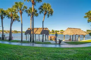 1100 Colony Point Cir, Hollywood, FL 33026 - Photo 1