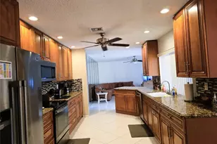 9091 NW 11th Ct, Plantation, FL 33322 - Photo 2