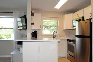 1 Newport A Unit, Deerfield Beach, FL 33442 - Photo 4