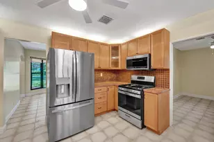 640 SW 62nd Ave, Plantation, FL 33317 - Photo 8