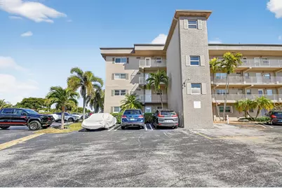 2300 NE 1st Lane #201, Boynton Beach, FL 33435 - Photo 32