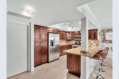 1147 Hillsboro Mile #408, Pompano Beach, FL 33062 - Photo 10