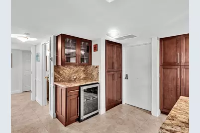 1147 Hillsboro Mile #408, Pompano Beach, FL 33062 - Photo 30