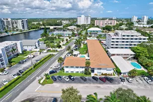 1110 N Riverside Dr, Pompano Beach, FL 33062 - Photo 44