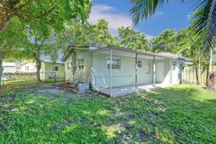 260 NE 41st St, Oakland Park, FL 33334 - Photo 38