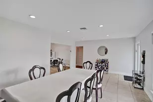 3991 N 41st Ct, Hollywood, FL 33021 - Photo 6