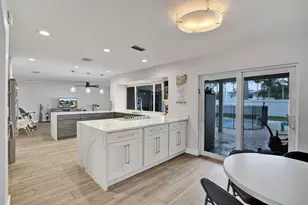 3991 N 41st Ct, Hollywood, FL 33021 - Photo 8