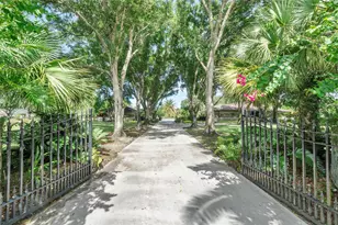 21798 Cartagena Dr, Boca Raton, FL 33428 - Photo 6