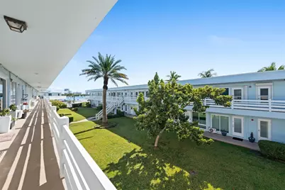 2700 NE 135 Street #34, Miami, FL 33181 - Photo 2