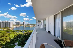 2801 NE 183rd St, Aventura, FL 33160 - Photo 24