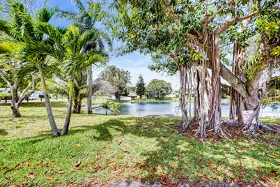 1070 NW 149th Street, Miami, FL 33168 - Photo 22