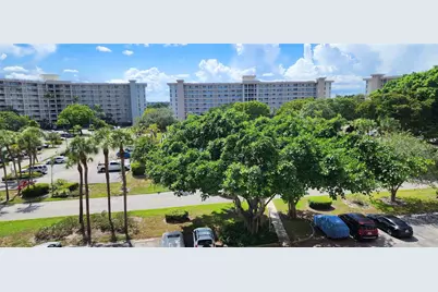 2650 S Course Drive #505, Pompano Beach, FL 33069 - Photo 32
