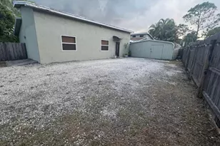 2750 SW 140th Terrace, Davie, FL 33330 - Photo 16