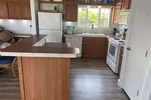 8581 SW 16th St, Davie, FL 33324 - Photo 6