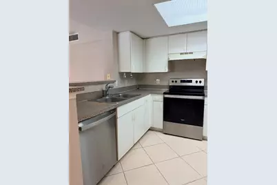 5025 Wiles Road #101, Coconut Creek, FL 33073 - Photo 10