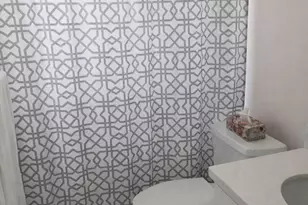 104 Windsor E Unit, West Palm Beach, FL 33417 - Photo 8