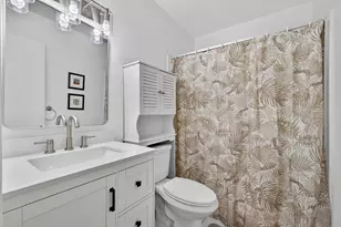 224 Lake Constance Dr, West Palm Beach, FL 33411 - Photo 16