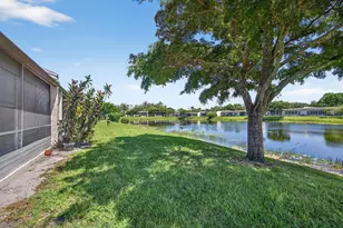 224 Lake Constance Dr, West Palm Beach, FL 33411 - Photo 26