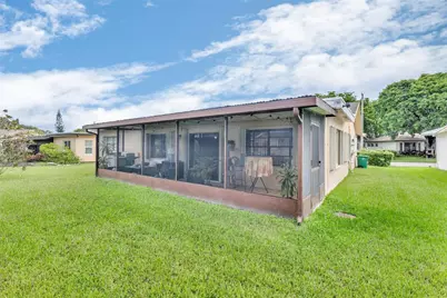 9802 NW 75th Court, Tamarac, FL 33321 - Photo 38