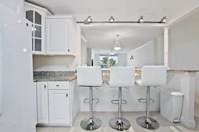 1051 Hillsboro Mile #305E, Pompano Beach, FL 33062 - Photo 16