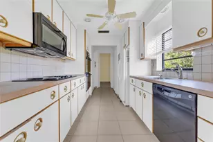 21180 Juego Cir, Boca Raton, FL 33433 - Photo 8