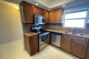 1160 Hillsboro Mile, Hillsboro Beach, FL 33062 - Photo 6