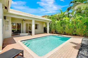 4422 Laurel Pl, Weston, FL 33332 - Photo 4