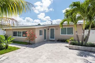 1521 NE 3rd Ave, Fort Lauderdale, FL 33304 - Photo 2
