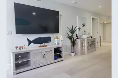 19390 Collins Avenue #216, Sunny Isles Beach, FL 33160 - Photo 8