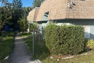 575 NW 41st St, Fort Lauderdale, FL 33309 - Photo 4