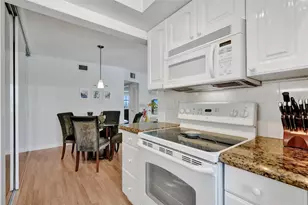 930 SE 9th Ave, Pompano Beach, FL 33060 - Photo 18