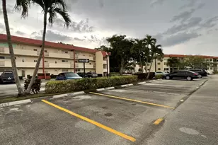 361 S Hollybrook Dr, Pembroke Pines, FL 33025 - Photo 38