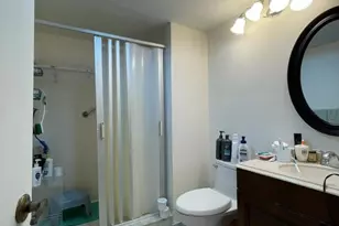 361 S Hollybrook Dr, Pembroke Pines, FL 33025 - Photo 18