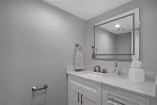 333 Sunset Dr, Fort Lauderdale, FL 33301 - Photo 46