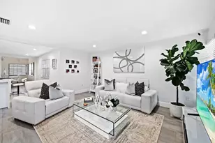 8340 NW 167th Terrace, Miami Lakes, FL 33016 - Photo 18