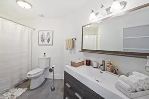 8340 NW 167th Terrace, Miami Lakes, FL 33016 - Photo 14