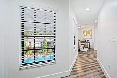 8340 NW 167th Terrace, Hialeah, FL 33016 - Photo 24