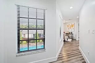 8340 NW 167th Terrace, Miami Lakes, FL 33016 - Photo 24