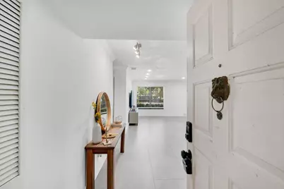 4125 S Carambola Circle #2126, Coconut Creek, FL 33066 - Photo 4