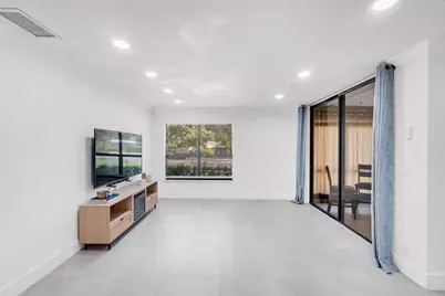 4125 S Carambola Circle #2126, Coconut Creek, FL 33066 - Photo 6