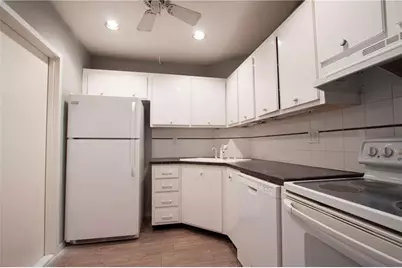 3123 Oakland Shores Drive #D210, Oakland Park, FL 33309 - Photo 1