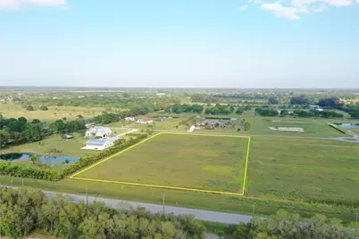 555 65th Avenue, Vero Beach, FL 32968 - Photo 2