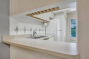 2121 S Ocean Blvd, Pompano Beach, FL 33062 - Photo 16