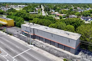 20390 S Dixie Hwy, Miami, FL 33189 - Photo 1