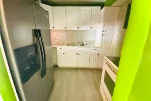 495 SE 8th St, Deerfield Beach, FL 33441 - Photo 1