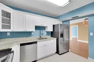 531 N Ocean Blvd, Pompano Beach, FL 33062 - Photo 2