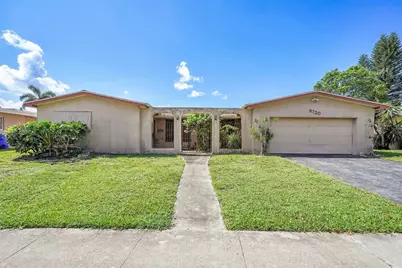 8720 Pasadena Boulevard, Pembroke Pines, FL 33024 - Photo 2