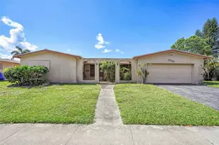 8720 Pasadena Blvd, Pembroke Pines, FL 33024 - Photo 2