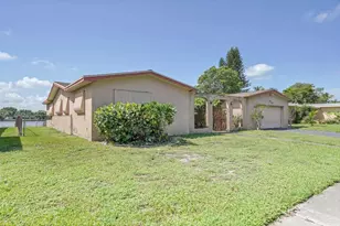 8720 Pasadena Blvd, Pembroke Pines, FL 33024 - Photo 10