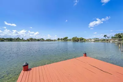 8720 Pasadena Boulevard, Pembroke Pines, FL 33024 - Photo 24